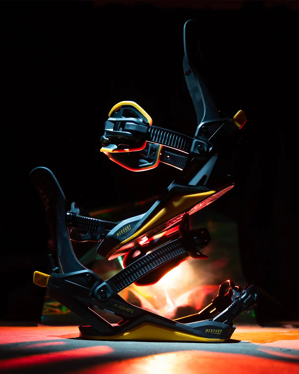 Mercury FASE® Snowboard Binding | Jones Mercury FASE® Snowboard Binding Jones Snowboards High Performance